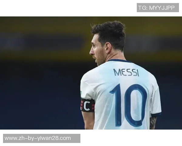 足球场上的好男人 这些球星不仅技艺高超更充满温暖与责任感 足球场上的好男人 这些球星不仅技艺高超更充满温暖与责任感