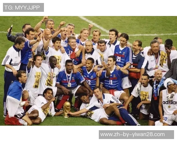 足球之夜十大球星排名揭晓 哪些球员凭实力脱颖而出成为焦点人物 足球之夜十大球星排名揭晓 哪些球员凭实力脱颖而出成为焦点人物